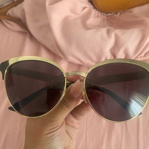 Gucci sunglassss
